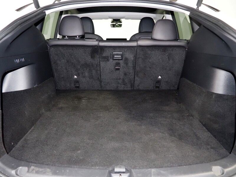 2021 Tesla Model Y Long Range AWD *FULL SELF-DRIVING ENABLED, ACCELERATION BOOST, AUTOPILOT, NAVIGATION, SAFETY ALERTS, ADAPTIVE CRUISE, 360 CAMERAS, PANO GLASS ROOF, HEATED SEATS/STEERING WHEEL, 20 INDUCTION WHEELS, WIRELESS CHARGING Round Rock TX