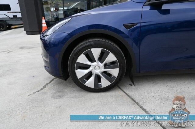 2021 Tesla Model Y Long Range / AWD / Front & Rear Heated Leather Seats / Heated Steering Wheel / NAV / Fixed Glass Roof / Lane Departure & Blind Spot Alert / Bluetooth / Backup Camera / 326 Mile Range / Only 12K Miles / 1-Owner Anchorage AK