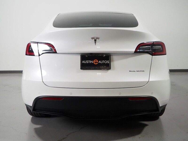 2021 Tesla Model Y Long Range AWD *TRAFFIC AWARE CRUISE CONTROL, NAVIGATION, SAFETY ALERTS, SURROUND VIEW CAMERAS, PANORAMA GLASS ROOF, HEATED SEATS/STEERING WHEEL, 20 INCH WHEELS, WIRELESS CHARGING Round Rock TX