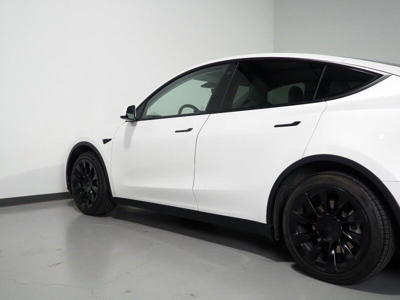 2021 Tesla Model Y Long Range AWD *TRAFFIC AWARE CRUISE CONTROL, NAVIGATION, SAFETY ALERTS, SURROUND VIEW CAMERAS, PANORAMA GLASS ROOF, HEATED SEATS/STEERING WHEEL, 20 INCH WHEELS, WIRELESS CHARGING Round Rock TX