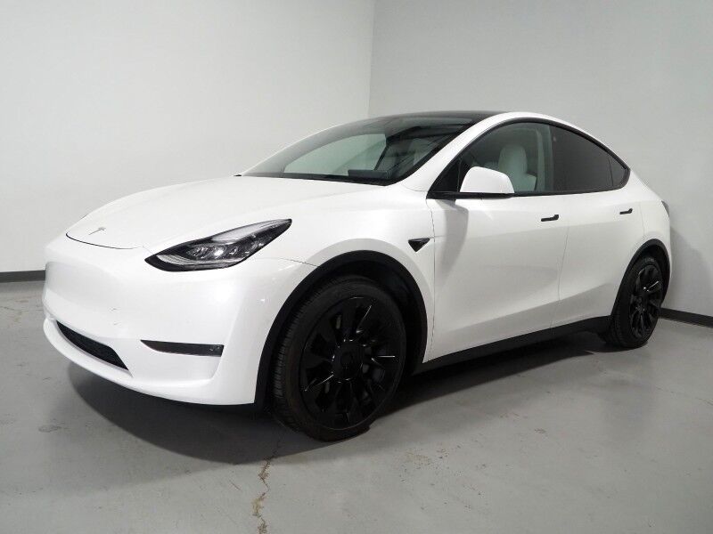 2021 Tesla Model Y Long Range AWD *TRAFFIC AWARE CRUISE CONTROL, NAVIGATION, SAFETY ALERTS, SURROUND VIEW CAMERAS, PANORAMA GLASS ROOF, HEATED SEATS/STEERING WHEEL, 20 INCH WHEELS, WIRELESS CHARGING Round Rock TX