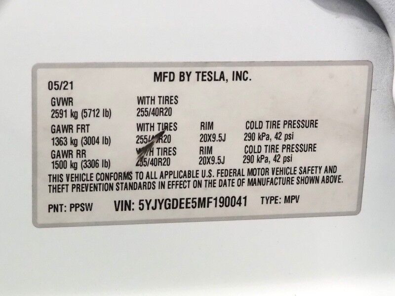 2021 Tesla Model Y Long Range AWD *TRAFFIC AWARE CRUISE CONTROL, NAVIGATION, SAFETY ALERTS, SURROUND VIEW CAMERAS, PANORAMA GLASS ROOF, HEATED SEATS/STEERING WHEEL, 20 INCH WHEELS, WIRELESS CHARGING Round Rock TX
