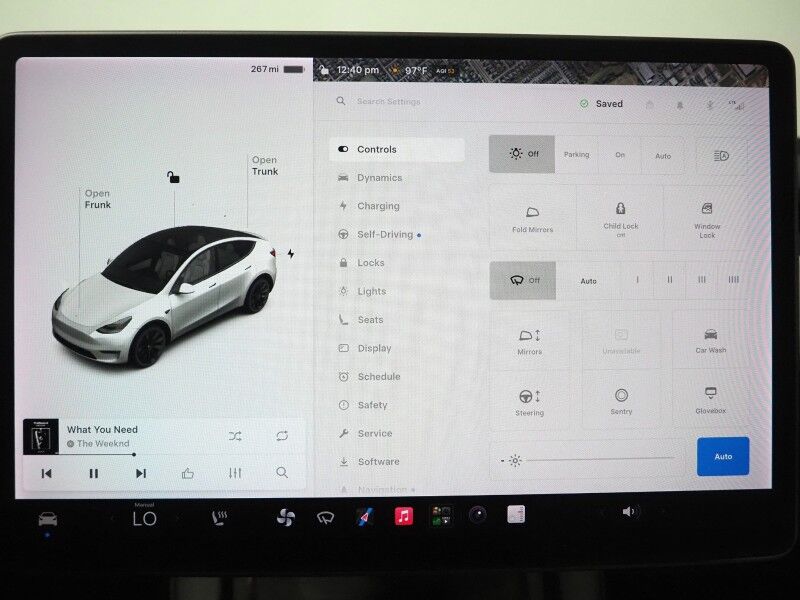 2021 Tesla Model Y Long Range AWD *TRAFFIC AWARE CRUISE CONTROL, NAVIGATION, SAFETY ALERTS, SURROUND VIEW CAMERAS, PANORAMA GLASS ROOF, HEATED SEATS/STEERING WHEEL, 20 INCH WHEELS, WIRELESS CHARGING Round Rock TX