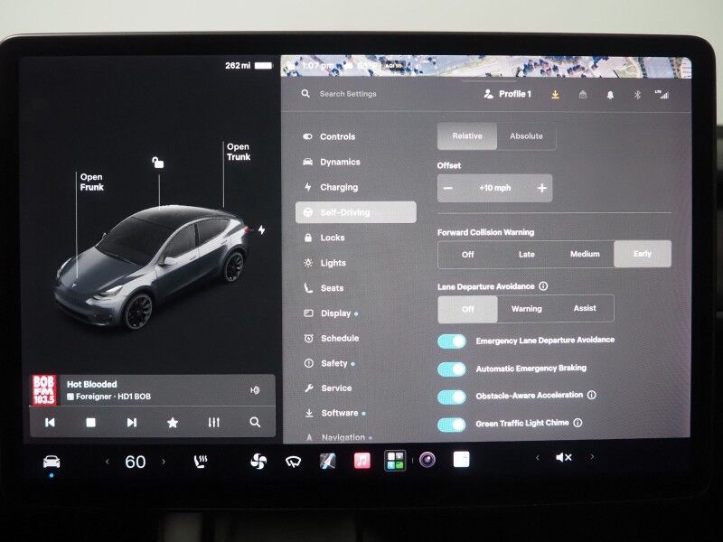 2021 Tesla Model Y Long Range AWD *TRAFFIC AWARE CRUISE CONTROL, NAVIGATION, SAFETY ALERTS, SURROUND VIEW CAMERAS, PANORAMA GLASS ROOF, HEATED SEATS/STEERING WHEEL, WIRELESS CHARGING Round Rock TX