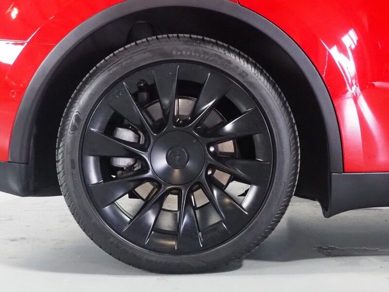 2021 Tesla Model Y Long Range AWD *TRAFFIC AWARE CRUISE CONTROL, NAVIGATION, SAFETY ALERTS, SURROUND VIEW CAMERAS, PANORAMA GLASS ROOF, HEATED SEATS/STEERING WHEEL, WIRELESS CHARGING Round Rock TX