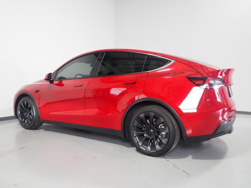 2021 Tesla Model Y Long Range AWD *TRAFFIC AWARE CRUISE CONTROL, NAVIGATION, SAFETY ALERTS, SURROUND VIEW CAMERAS, PANORAMA GLASS ROOF, HEATED SEATS/STEERING WHEEL, WIRELESS CHARGING Round Rock TX