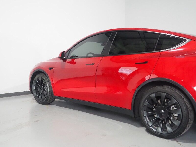 2021 Tesla Model Y Long Range AWD *TRAFFIC AWARE CRUISE CONTROL, NAVIGATION, SAFETY ALERTS, SURROUND VIEW CAMERAS, PANORAMA GLASS ROOF, HEATED SEATS/STEERING WHEEL, WIRELESS CHARGING Round Rock TX