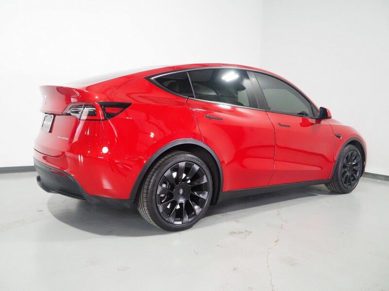 2021 Tesla Model Y Long Range AWD *TRAFFIC AWARE CRUISE CONTROL, NAVIGATION, SAFETY ALERTS, SURROUND VIEW CAMERAS, PANORAMA GLASS ROOF, HEATED SEATS/STEERING WHEEL, WIRELESS CHARGING Round Rock TX