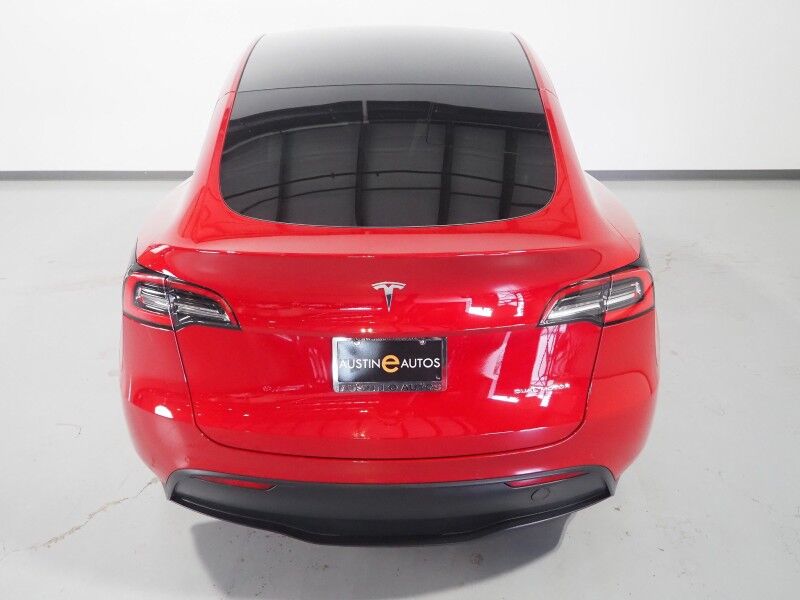 2021 Tesla Model Y Long Range AWD *TRAFFIC AWARE CRUISE CONTROL, NAVIGATION, SAFETY ALERTS, SURROUND VIEW CAMERAS, PANORAMA GLASS ROOF, HEATED SEATS/STEERING WHEEL, WIRELESS CHARGING Round Rock TX