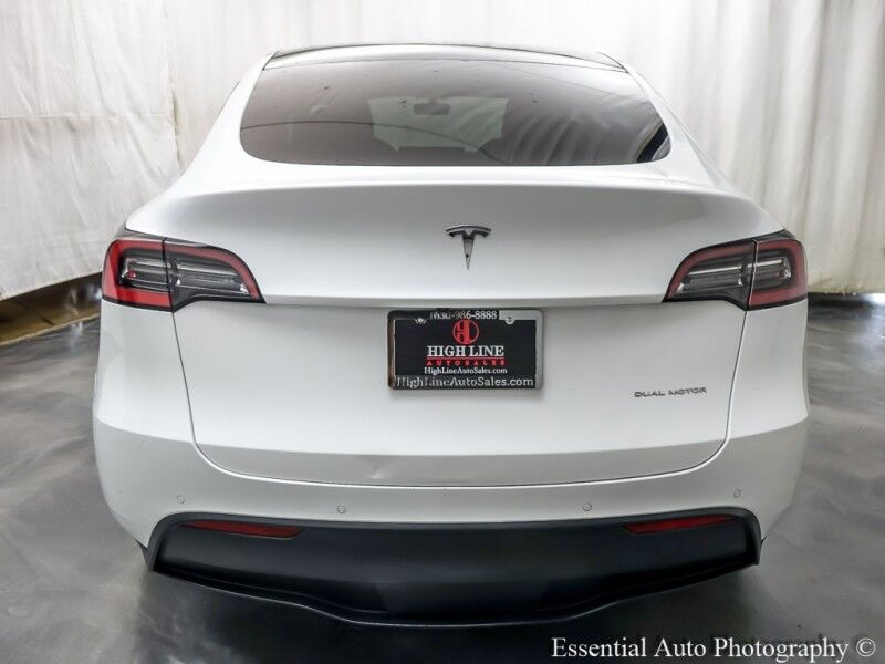 2021 Tesla Model Y Long Range PRICE INCLUDES $4000 IRS TAX CREDIT!! YOU MUST QUALIFY!! Willowbrook IL