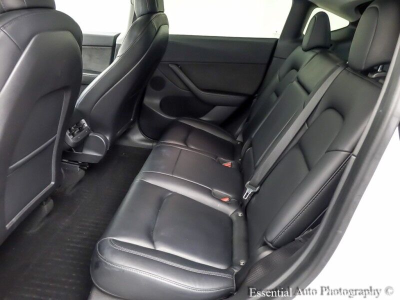 2021 Tesla Model Y Long Range PRICE INCLUDES $4000 IRS TAX CREDIT!! YOU MUST QUALIFY!! Willowbrook IL