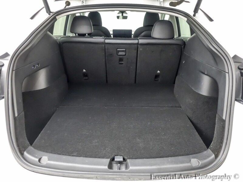 2021 Tesla Model Y Long Range PRICE INCLUDES $4000 IRS TAX CREDIT!! YOU MUST QUALIFY!! Willowbrook IL