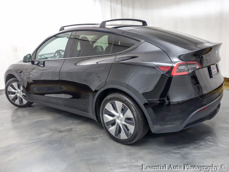 2021 Tesla Model Y Long Range PRICE INCLUDES $4000 IRS TAX CREDIT!! YOU MUST QUALIFY!! Willowbrook IL