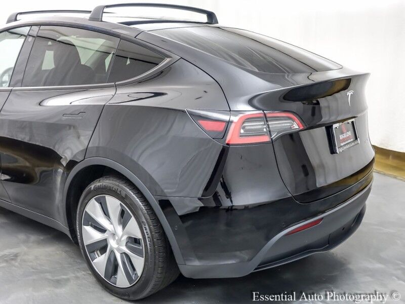 2021 Tesla Model Y Long Range PRICE INCLUDES $4000 IRS TAX CREDIT!! YOU MUST QUALIFY!! Willowbrook IL