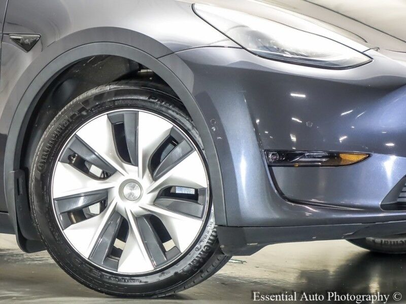2021 Tesla Model Y Long Range PRICE INCLUDES $4000 IRS TAX CREDIT!! YOU MUST QUALIFY!! Willowbrook IL
