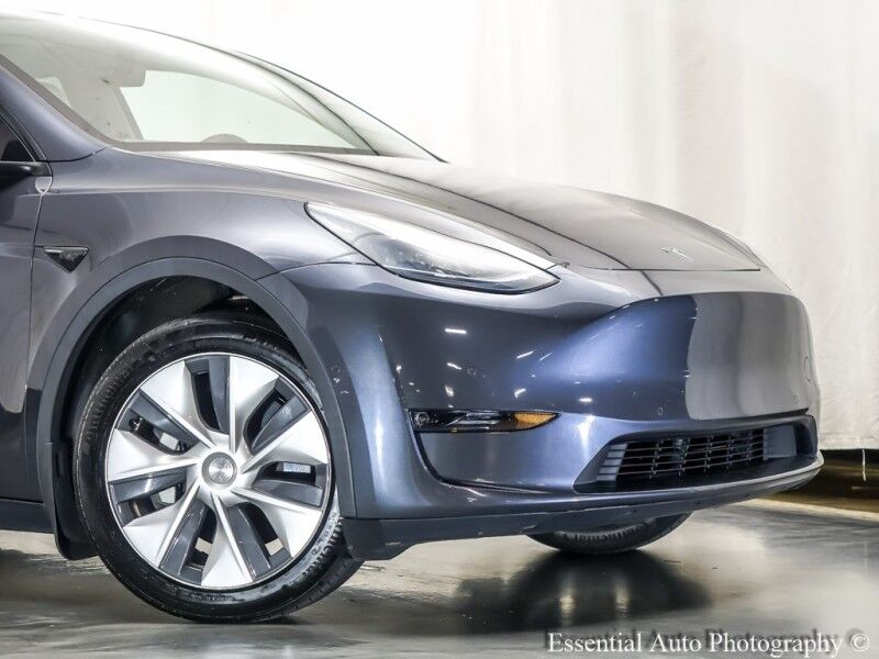 2021 Tesla Model Y Long Range PRICE INCLUDES $4000 IRS TAX CREDIT!! YOU MUST QUALIFY!! Willowbrook IL