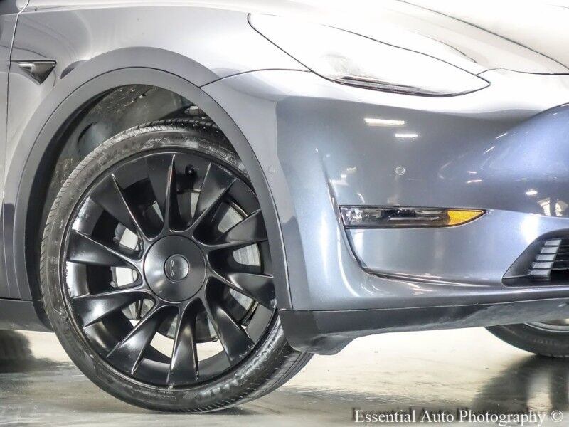 2021 Tesla Model Y Long Range PRICE INCLUDES THE $4000 FED EV TAX CREDIT. YOU MUS Willowbrook IL