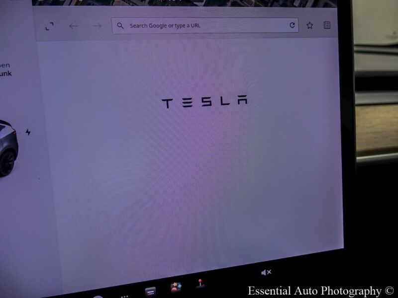 2021 Tesla Model Y Long Range PRICE INCLUDES THE $4000 FED EV TAX CREDIT. YOU MUS Willowbrook IL