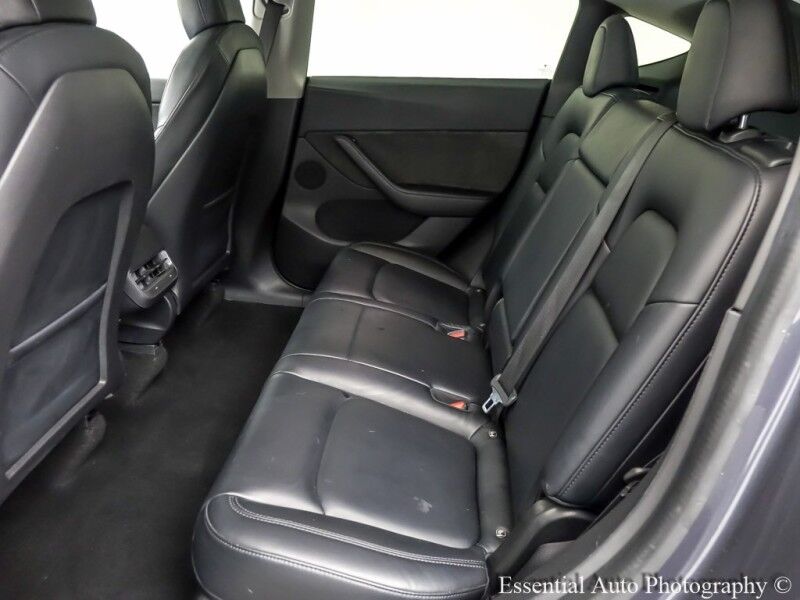 2021 Tesla Model Y Long Range PRICE INCLUDES THE $4000 FED EV TAX CREDIT. YOU MUS Willowbrook IL