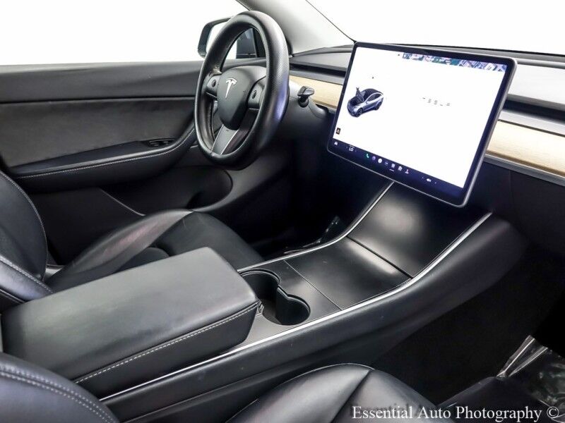 2021 Tesla Model Y Long Range PRICE INCLUDES THE $4000 FED EV TAX CREDIT. YOU MUS Willowbrook IL