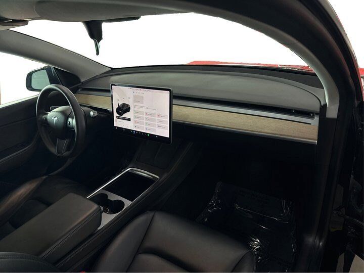2021 Tesla Model Y Long Range Richmond Hill ON