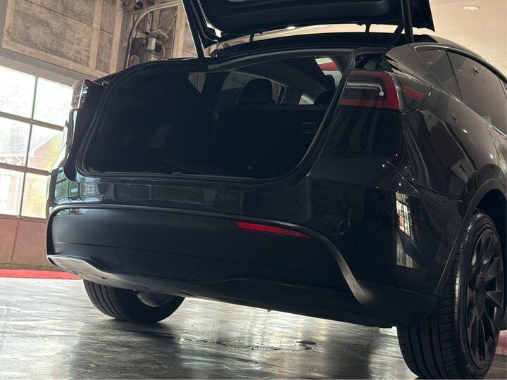 2021 Tesla Model Y Long Range Richmond Hill ON