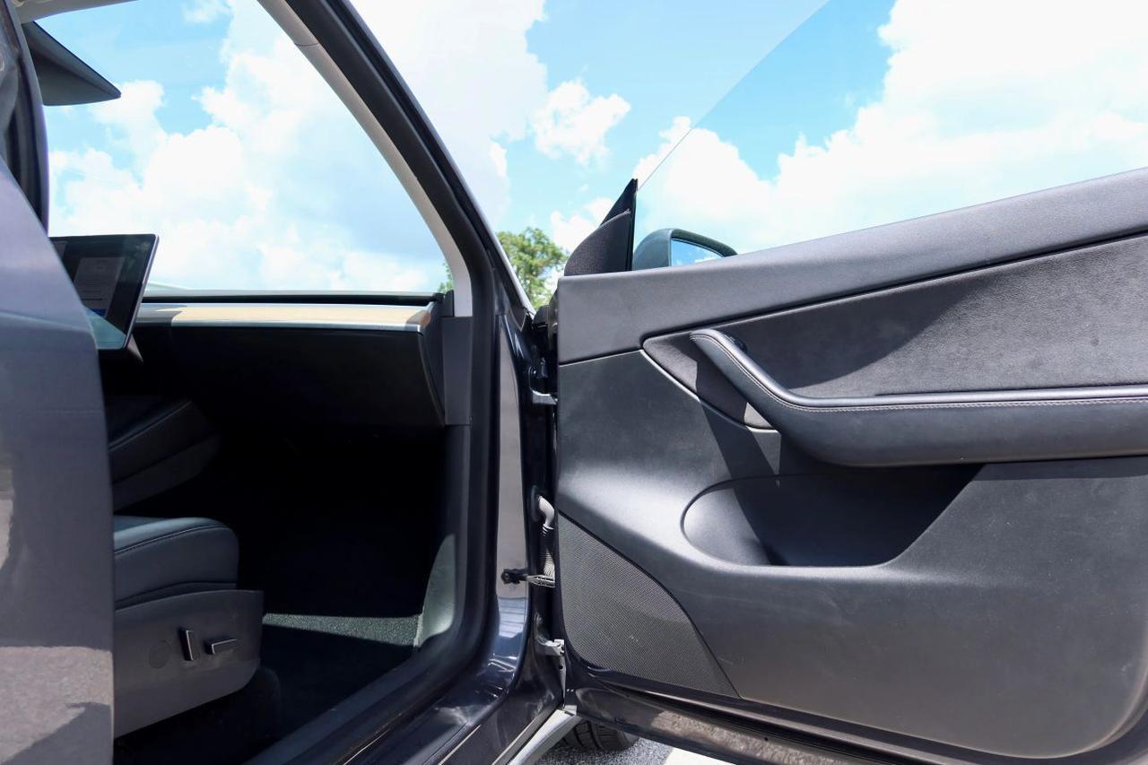 2021 Tesla Model Y Long Range Sport Utility 4D Maitland FL