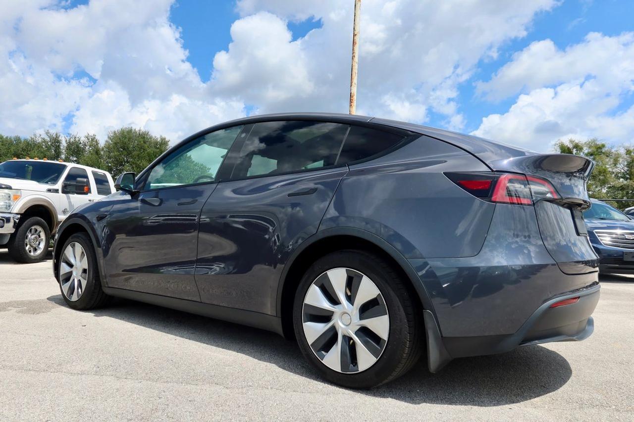 2021 Tesla Model Y Long Range Sport Utility 4D