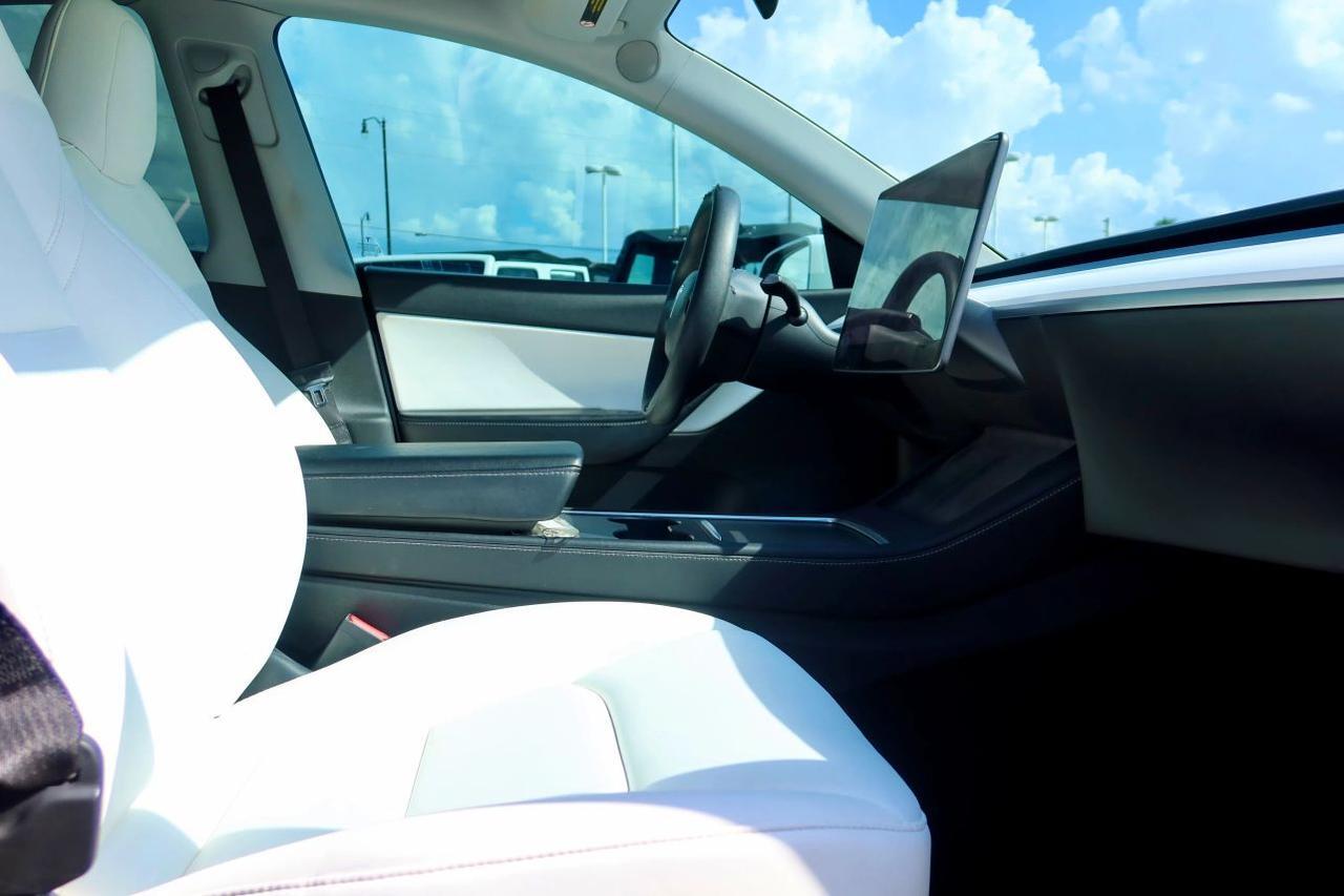 2021 Tesla Model Y Long Range Sport Utility 4D Maitland FL