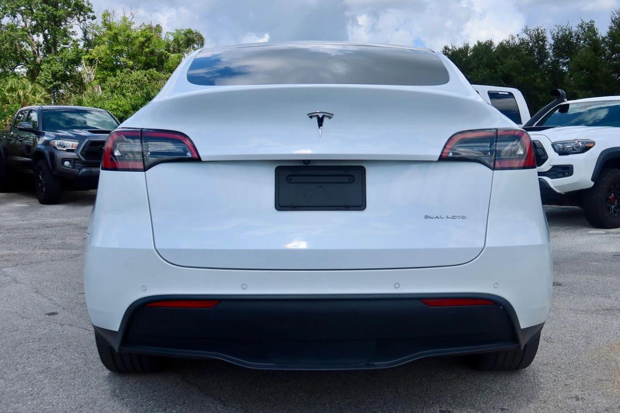 2021 Tesla Model Y Long Range Sport Utility 4D