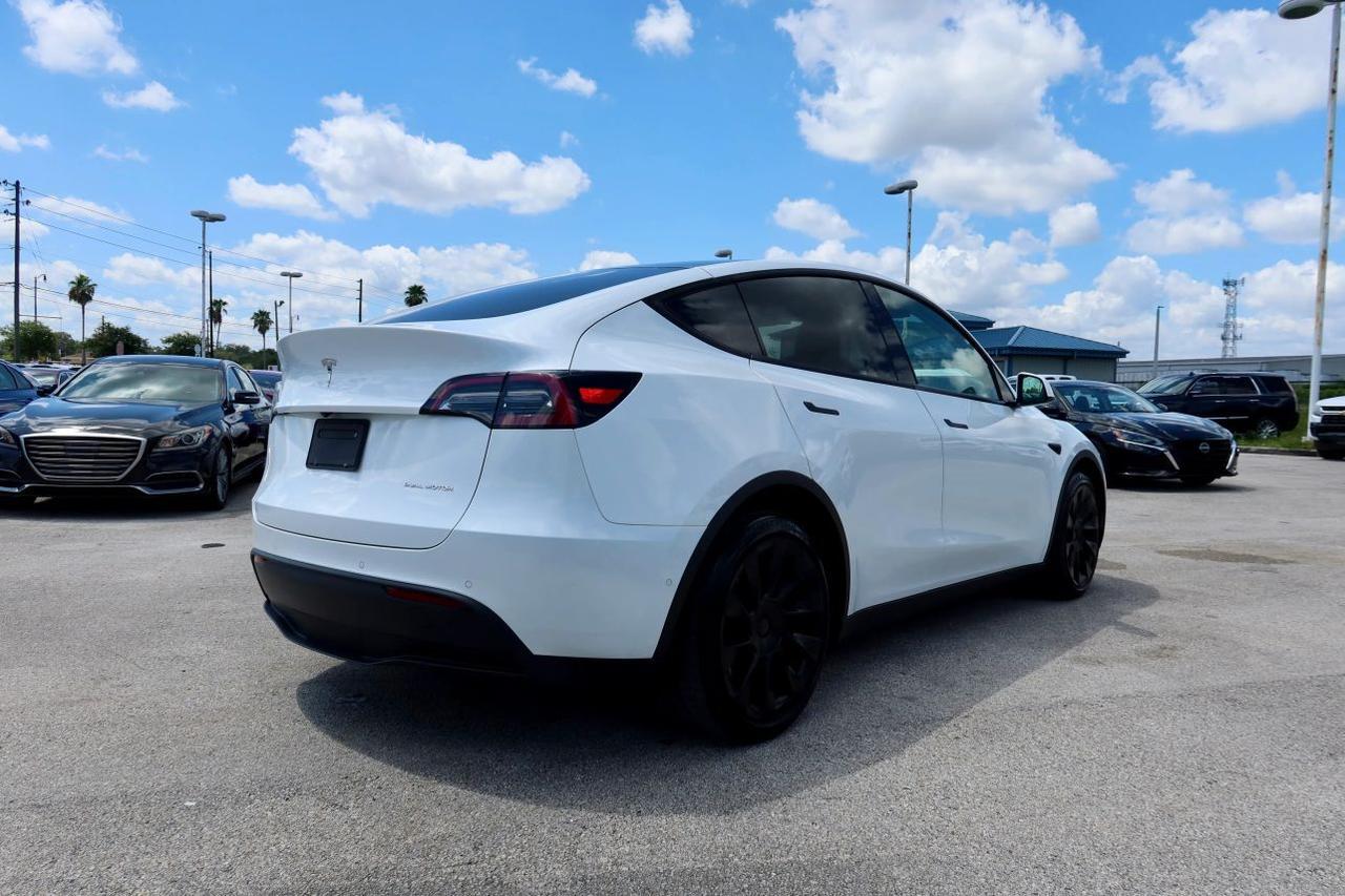 2021 Tesla Model Y Long Range Sport Utility 4D