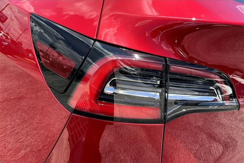 2021 Tesla Model Y Long Range Sport Utility 4D Maitland FL