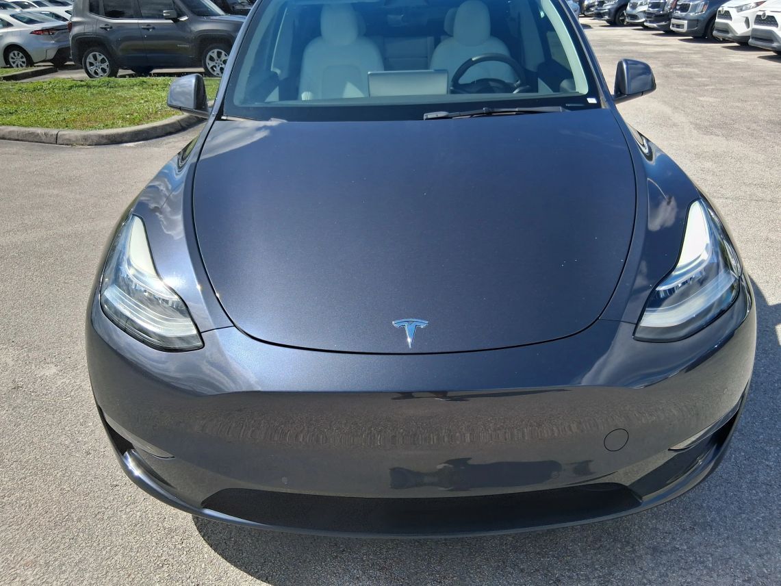 2021 Tesla Model Y Long Range Sport Utility 4D