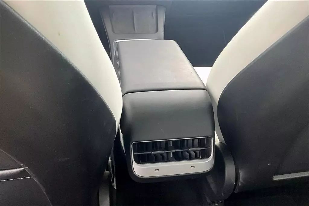 2021 Tesla Model Y Long Range Sport Utility 4D Maitland FL
