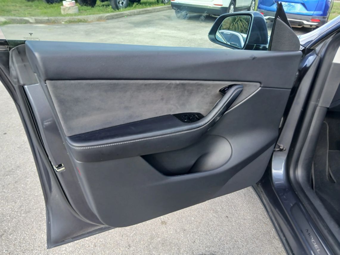 2021 Tesla Model Y Long Range Sport Utility 4D Maitland FL