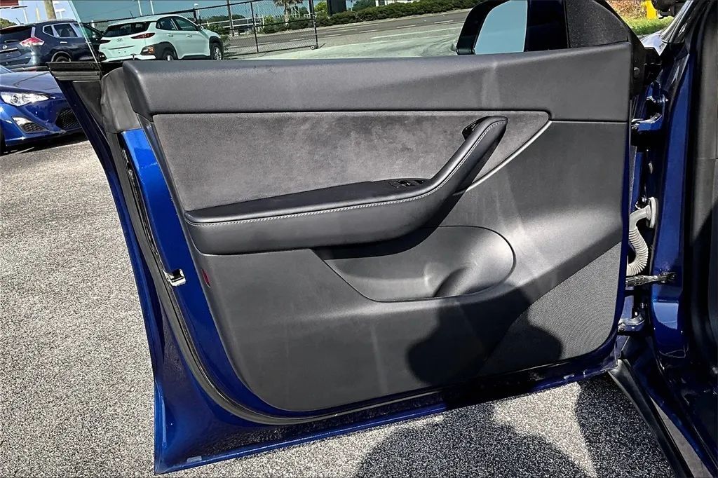 2021 Tesla Model Y Long Range Sport Utility 4D Maitland FL