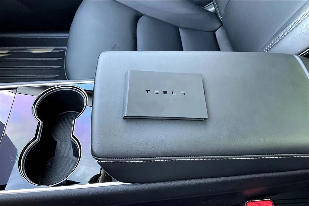 2021 Tesla Model Y Long Range Sport Utility 4D Maitland FL
