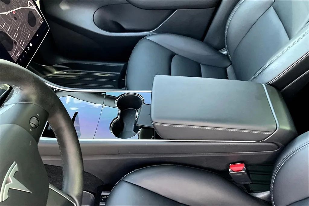 2021 Tesla Model Y Long Range Sport Utility 4D Maitland FL