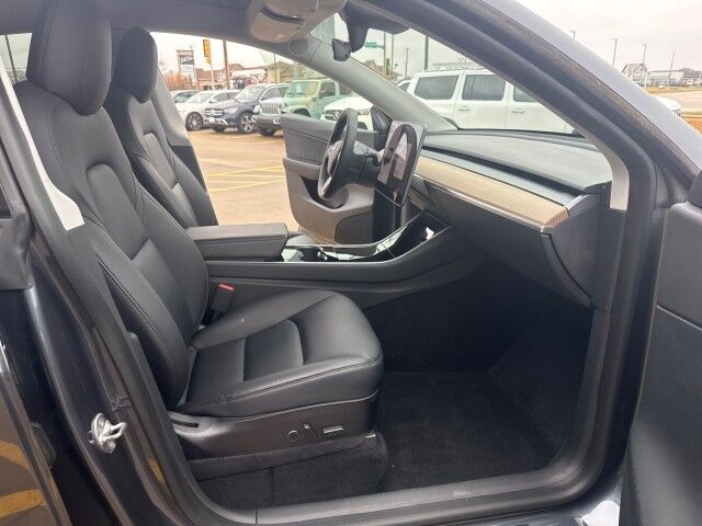 2021 Tesla Model Y Long Range Springfield IL