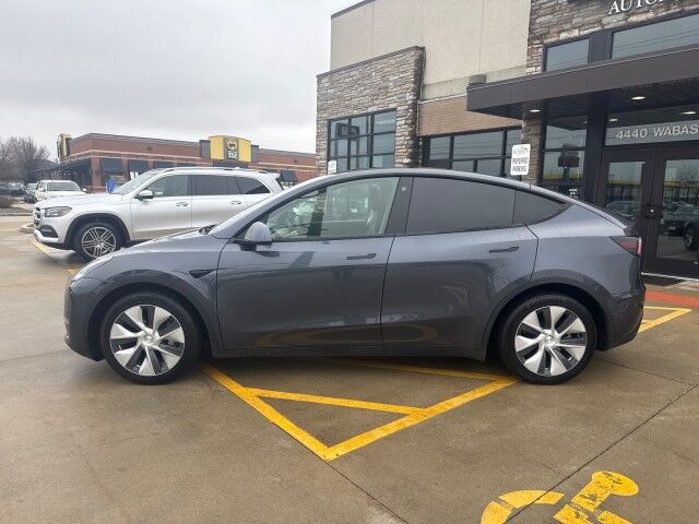 2021 Tesla Model Y Long Range Springfield IL
