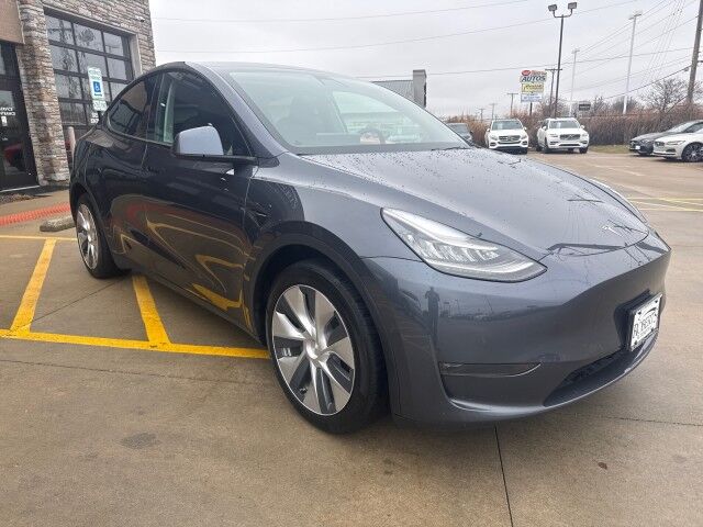 2021 Tesla Model Y Long Range Springfield IL