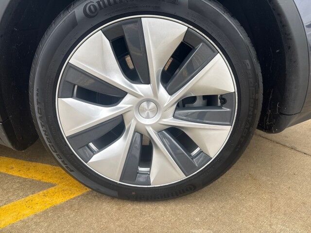 2021 Tesla Model Y Long Range Springfield IL