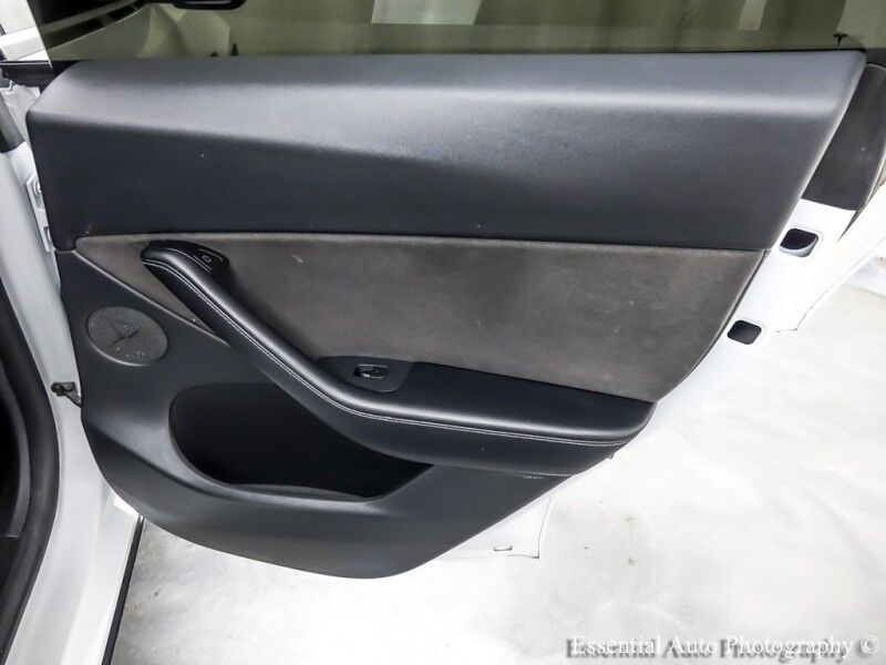 2021 Tesla Model Y Long Range Willowbrook IL
