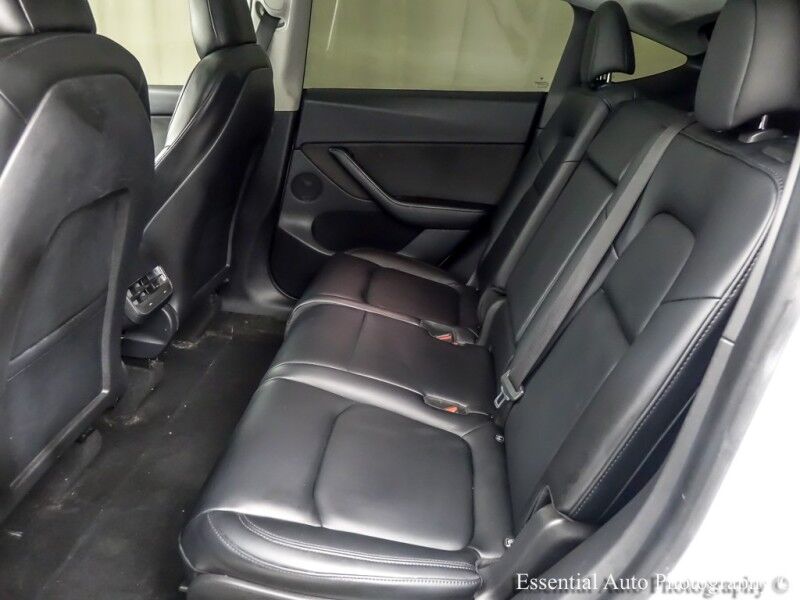 2021 Tesla Model Y Long Range Willowbrook IL