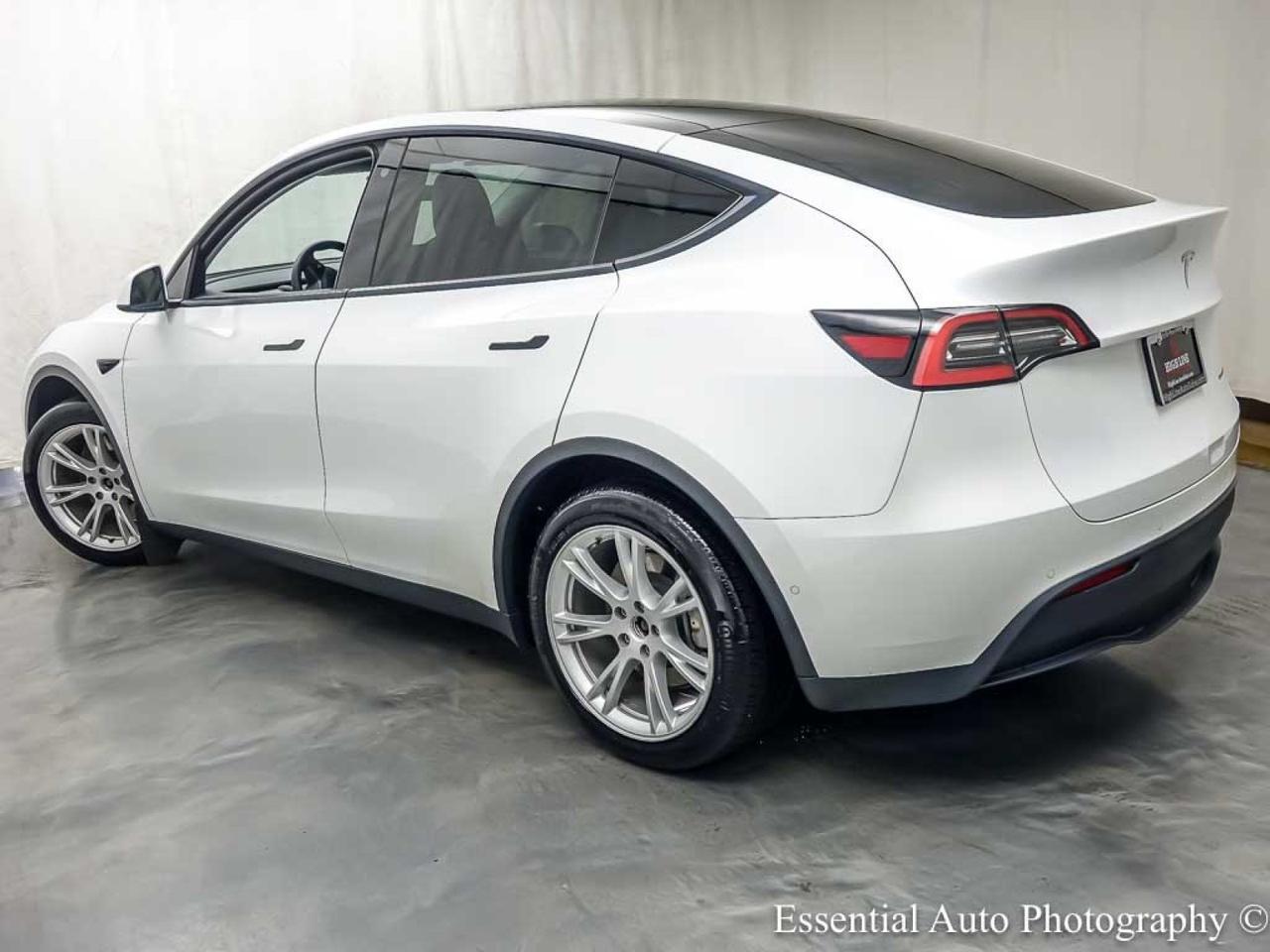 2021 Tesla Model Y Long Range Willowbrook IL