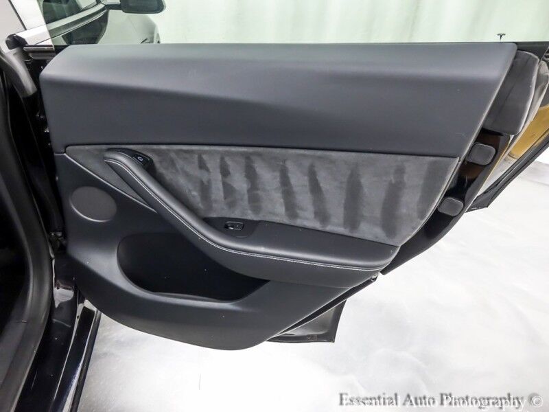 2021 Tesla Model Y Long Range Willowbrook IL