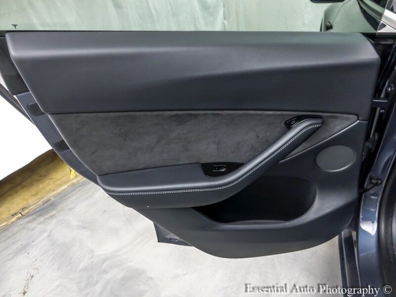 2021 Tesla Model Y Long Range Willowbrook IL
