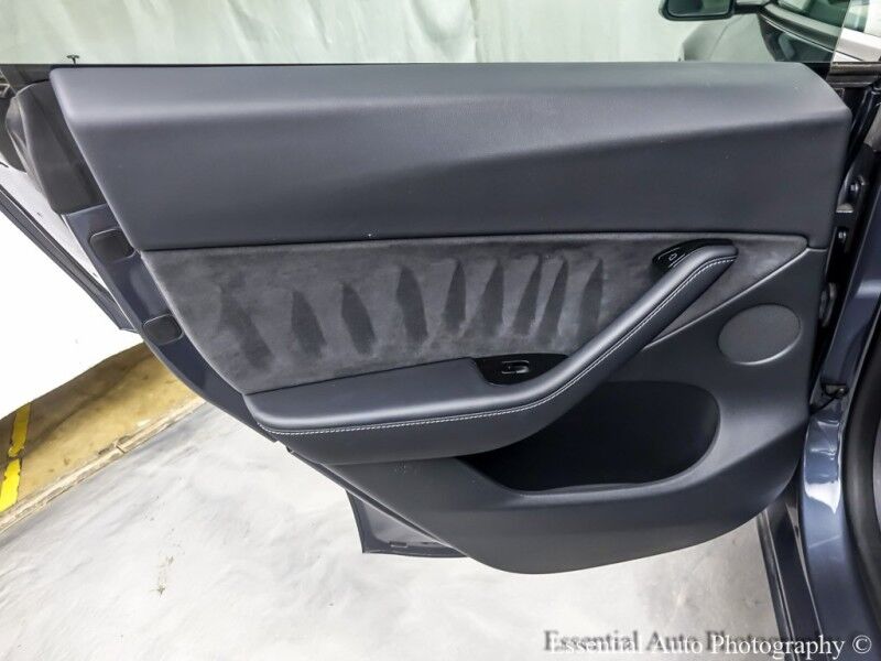 2021 Tesla Model Y Long Range Willowbrook IL