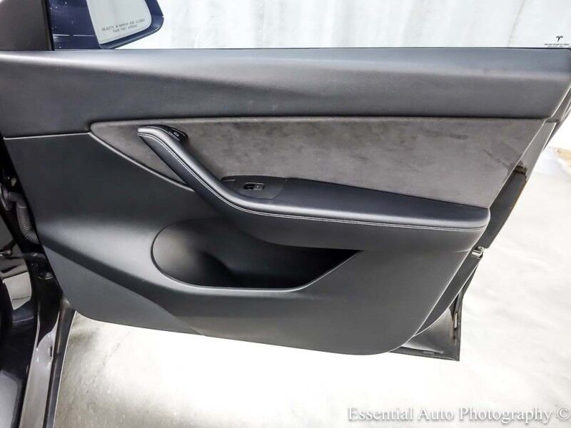 2021 Tesla Model Y Long Range Willowbrook IL
