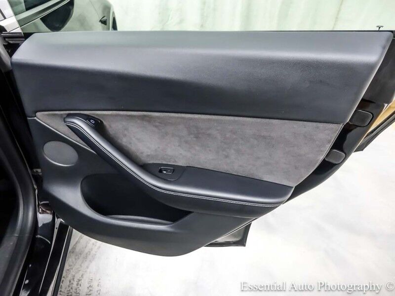 2021 Tesla Model Y Long Range Willowbrook IL